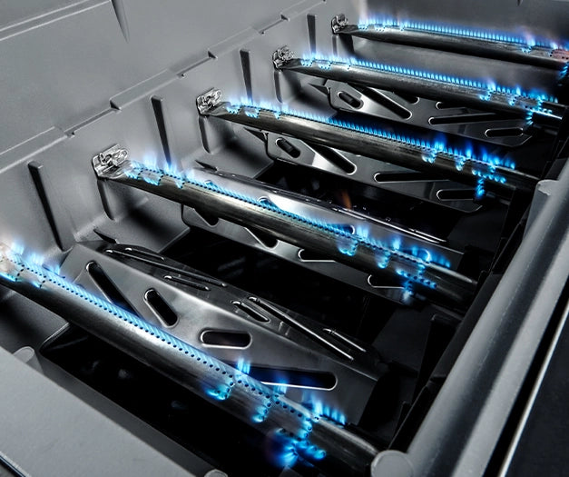 304 stainless steel burners with blue flame on Coleman BBQ